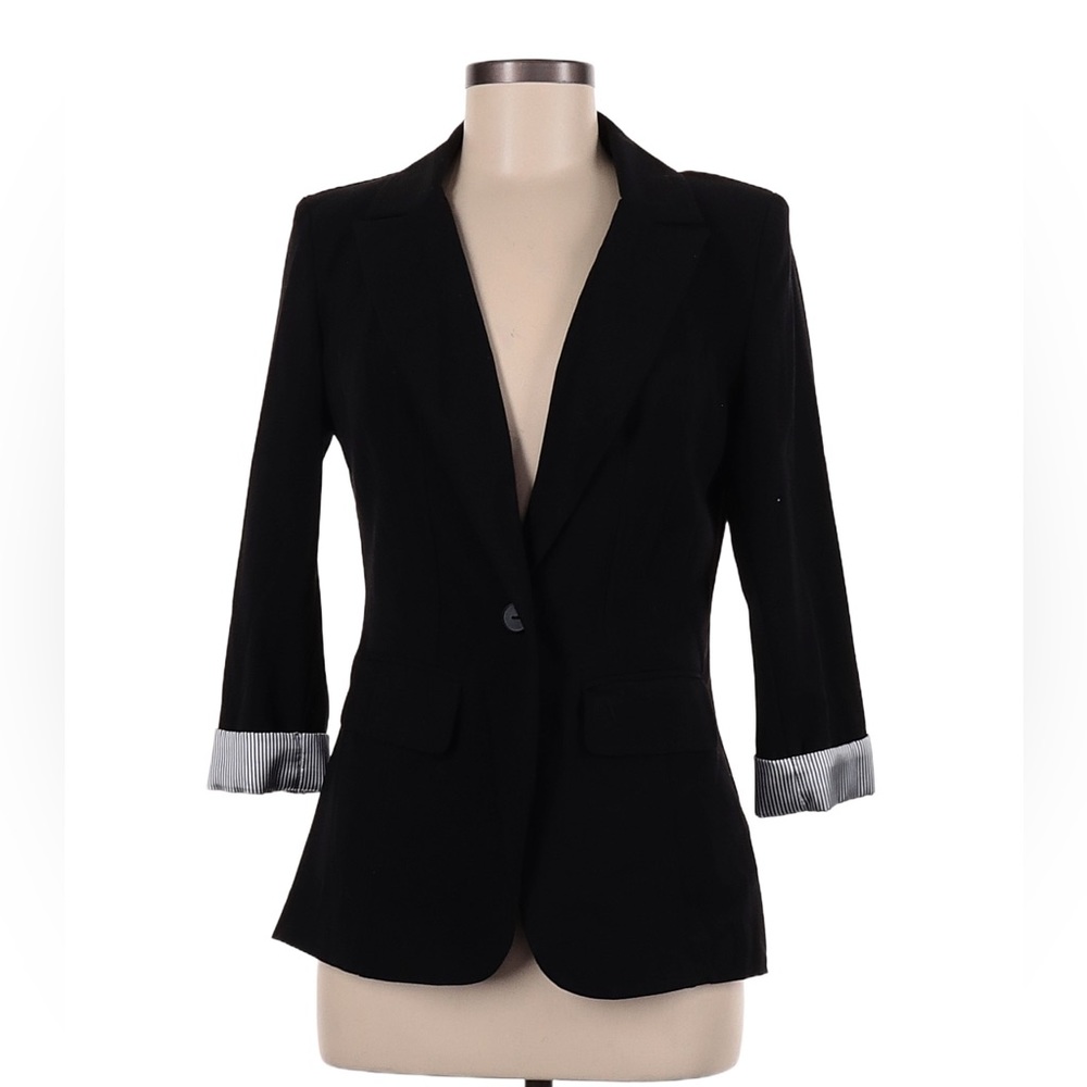 Black Jacket Blazer